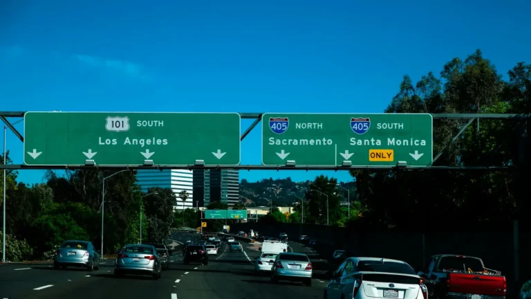 Highway 101 South traffic heading toward Los Angeles, California